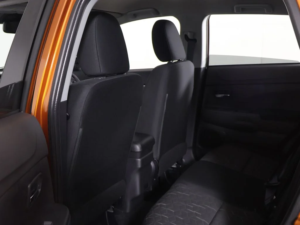New 2026 Orange Mitsubishi 2.0 ES image 23