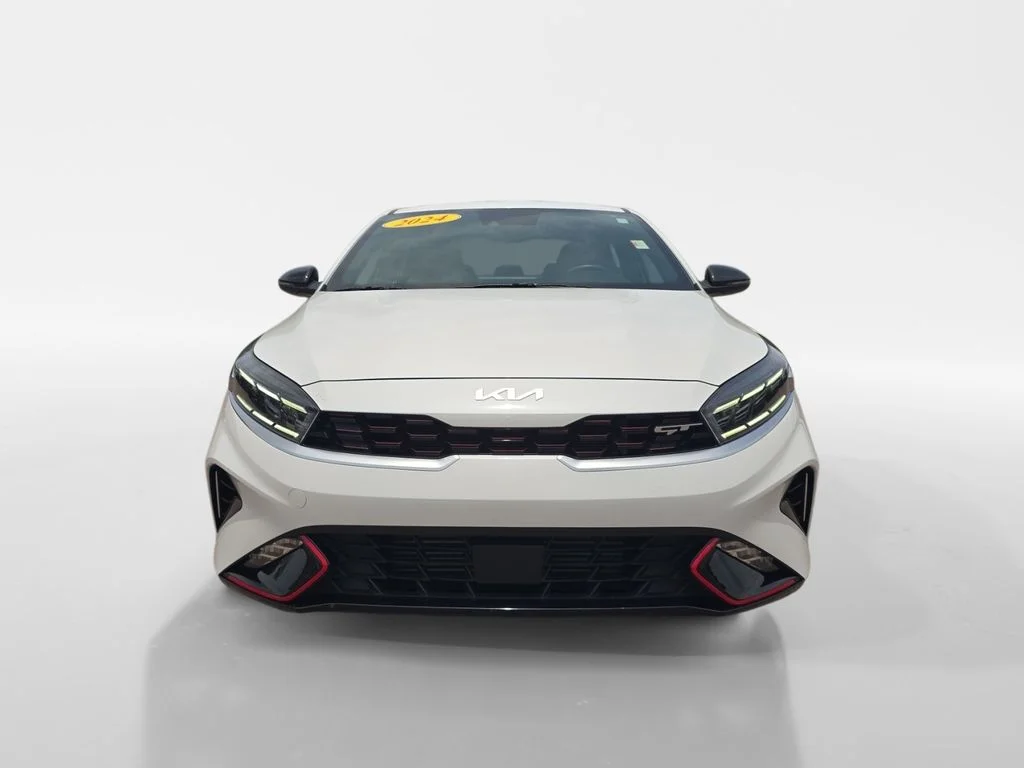 Used 2024 Snow White Pearl Kia GT image 8