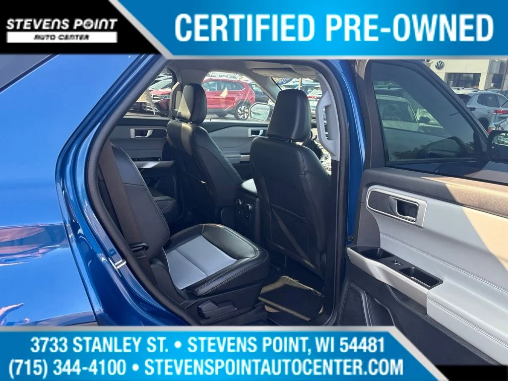 Used 2023 Atlas Blue Metallic Ford XLT image 32