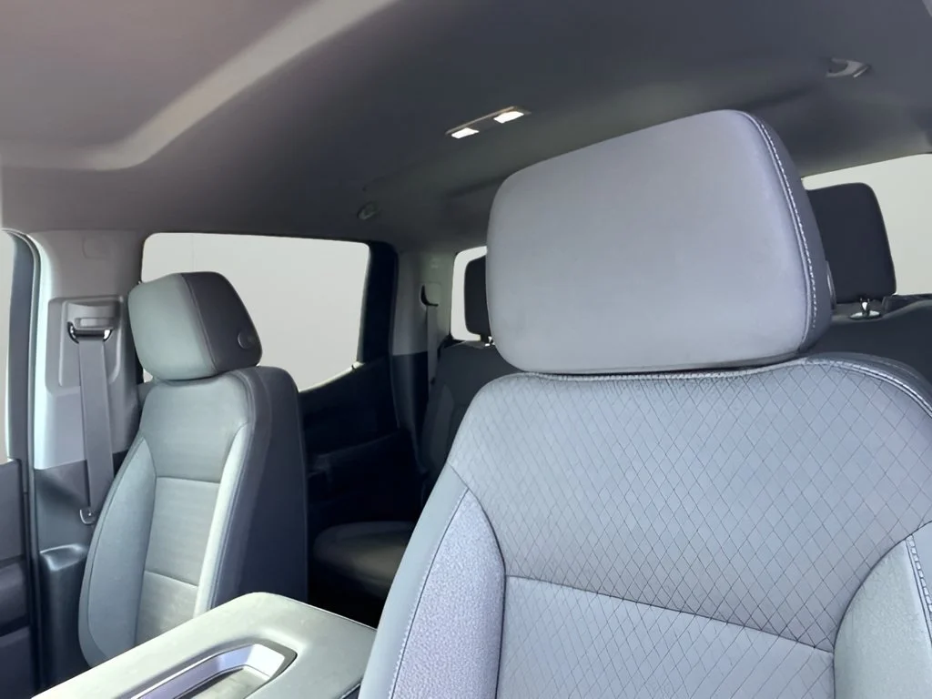 New 2026 Summit White Chevrolet Custom image 13
