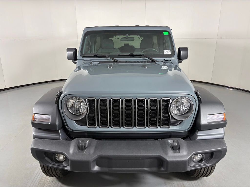 New 2026 Anvil Clear-Coat Exterior Paint Jeep Sport image 3