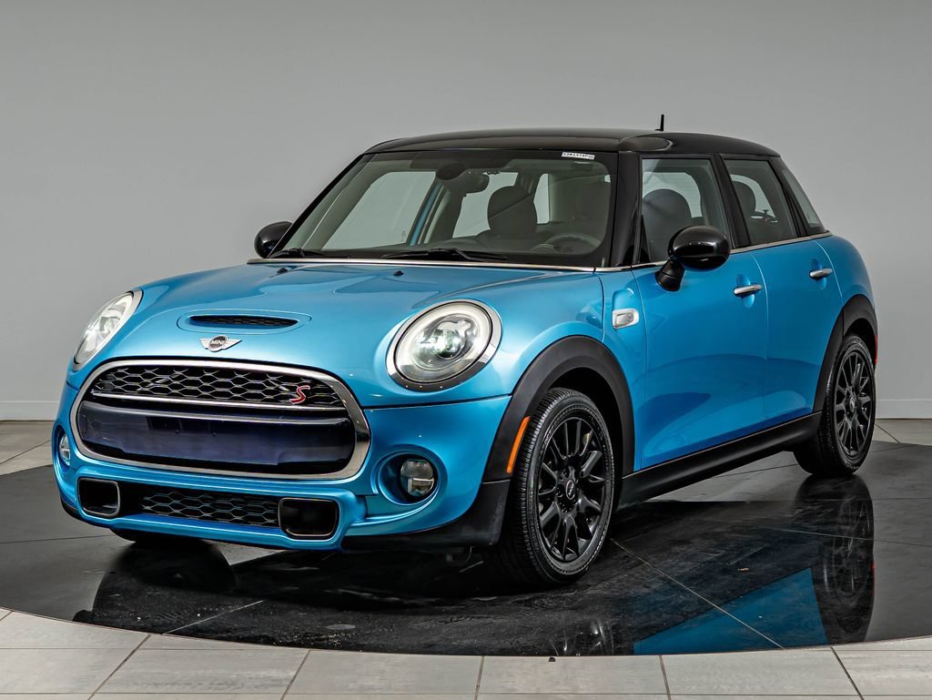 Used 2016 Electric Blue Metallic MINI  image 1