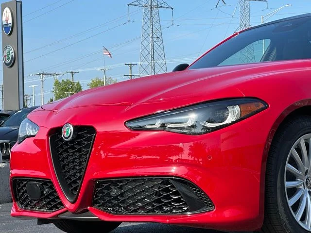Used 2024 Red Alfa Romeo Sprint image 23