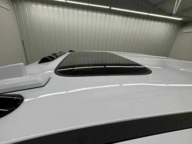 New 2026 Glacier White Tricoat GMC Denali Ultimate image 38