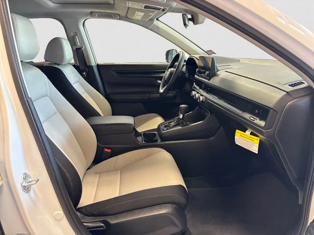 Used 2023 White Honda EX image 16