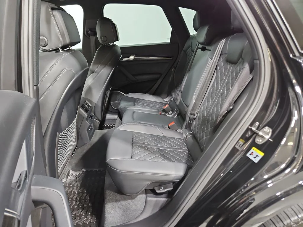 2025 Audi SQ5 Premium Plus - Photo 25