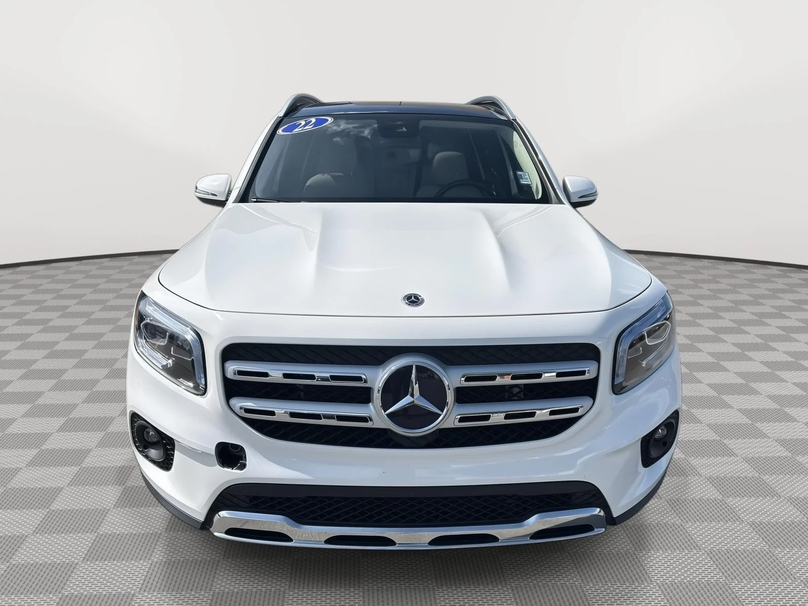 Used 2022 Polar White Mercedes-Benz GLB 250 image 8