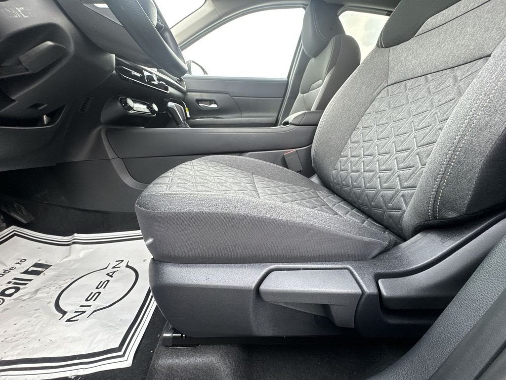 2026 Nissan KICKS SV - Photo 12
