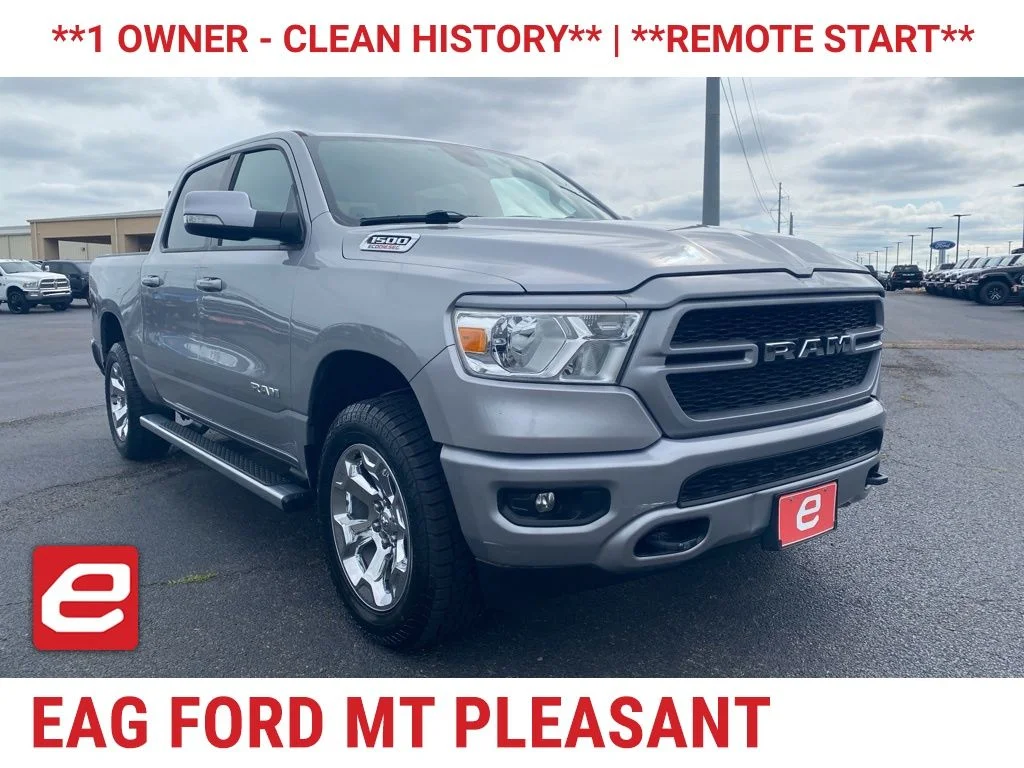 2020 RAM 1500 Big Horn/Lone Star 4x4 Crew Cab 5'7's photo