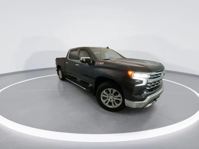 Used 2024 Gray Chevrolet LTZ image 8