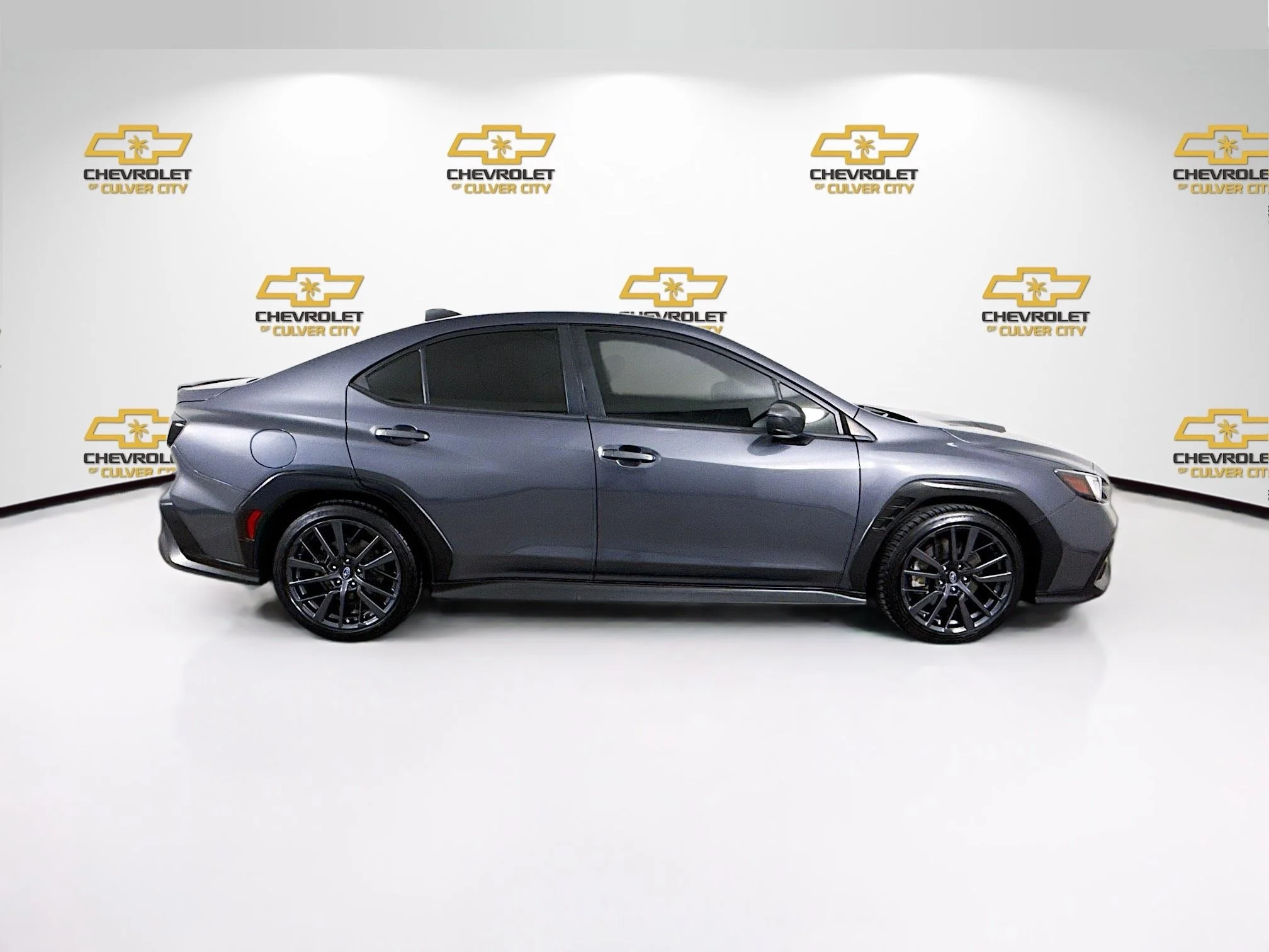 Used 2023  Subaru Premium image 9
