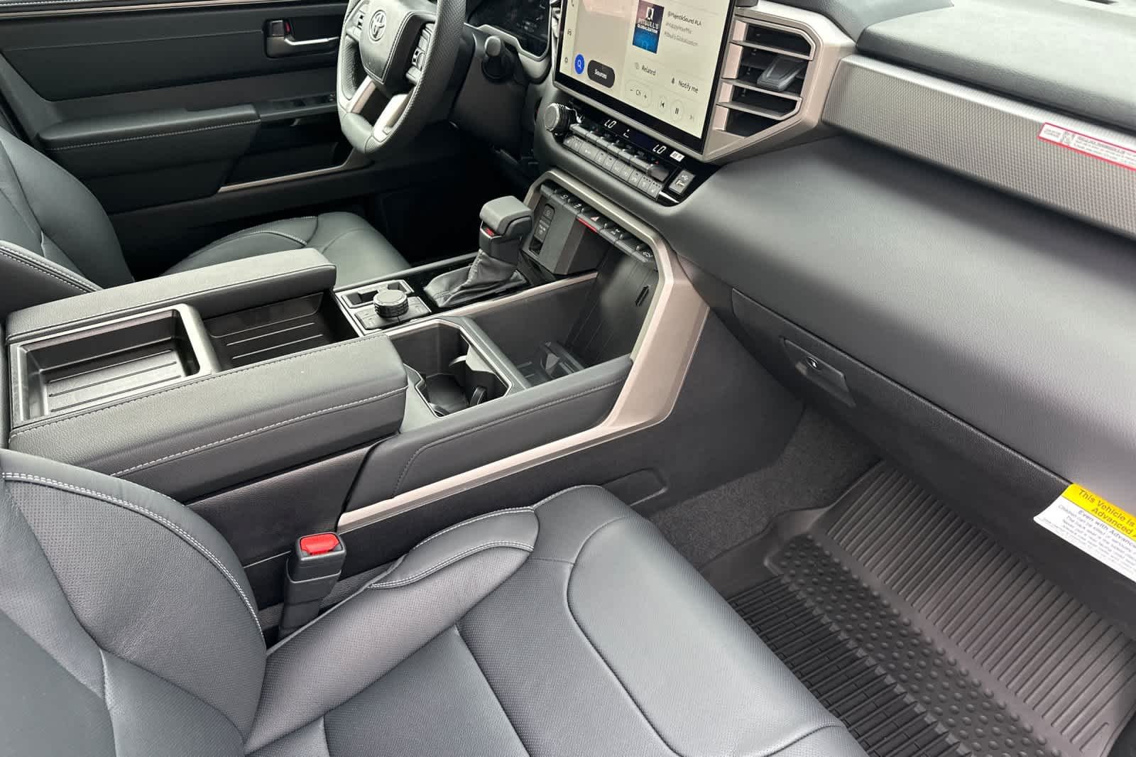New 2026 Wind Chill Pearl <sup>1</sup> Toyota Tundra Limited image 15