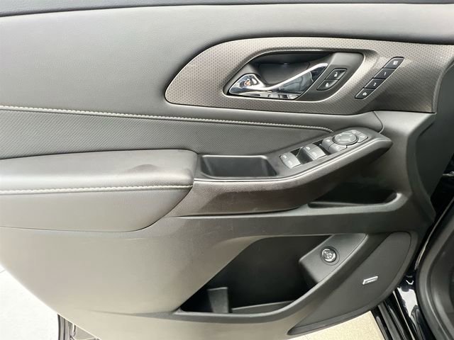 2023 Chevrolet Traverse Premier - Photo 20