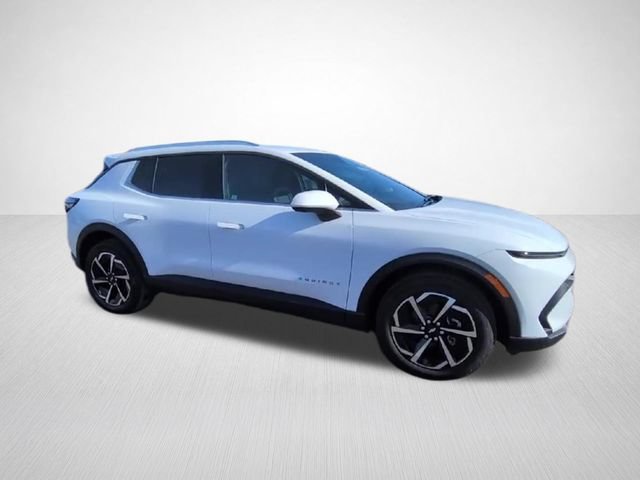 New 2026 Summit White Chevrolet LT image 11
