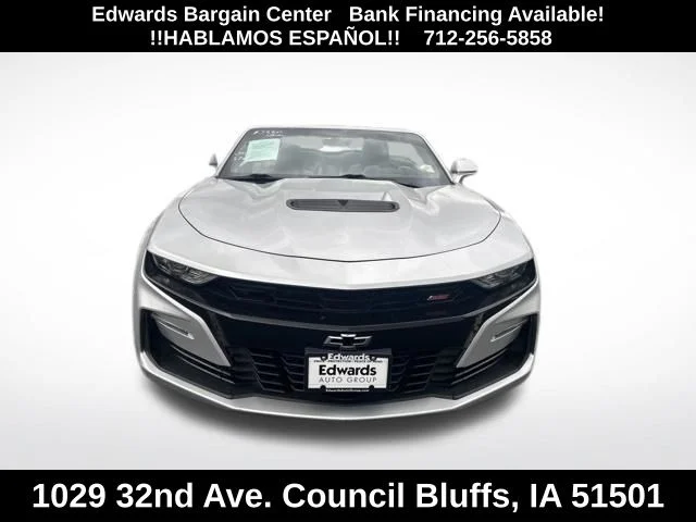 Used 2019 Silver Chevrolet SS image 23