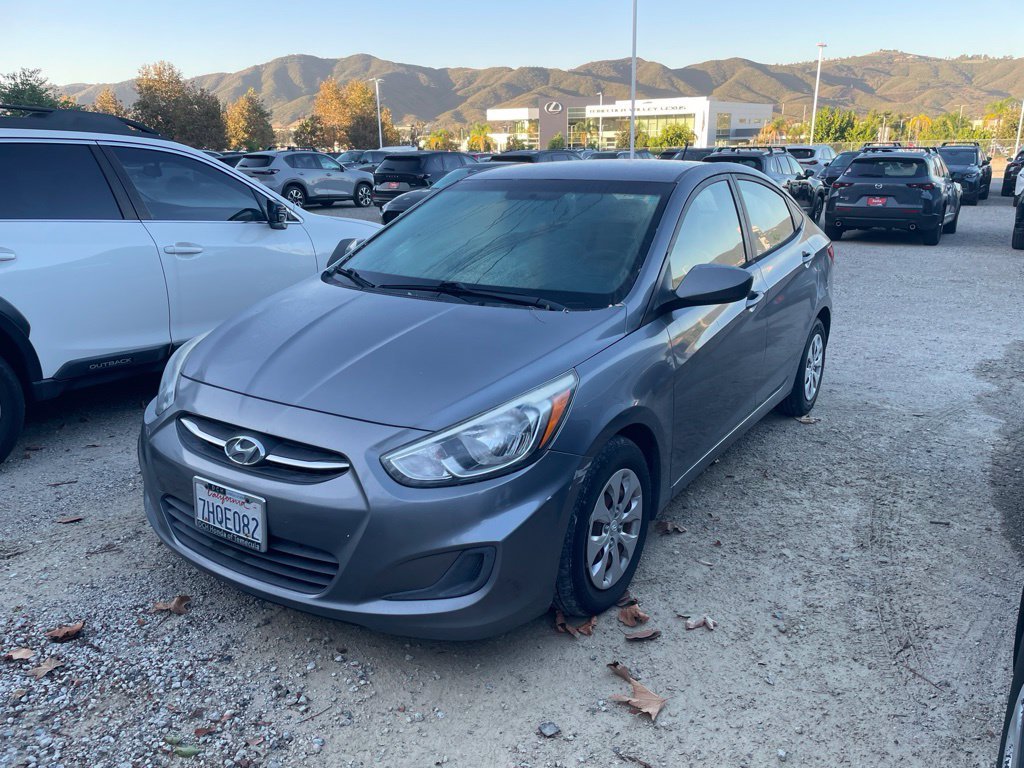 Used 2015 Gray Metallic Hyundai GLS image 5
