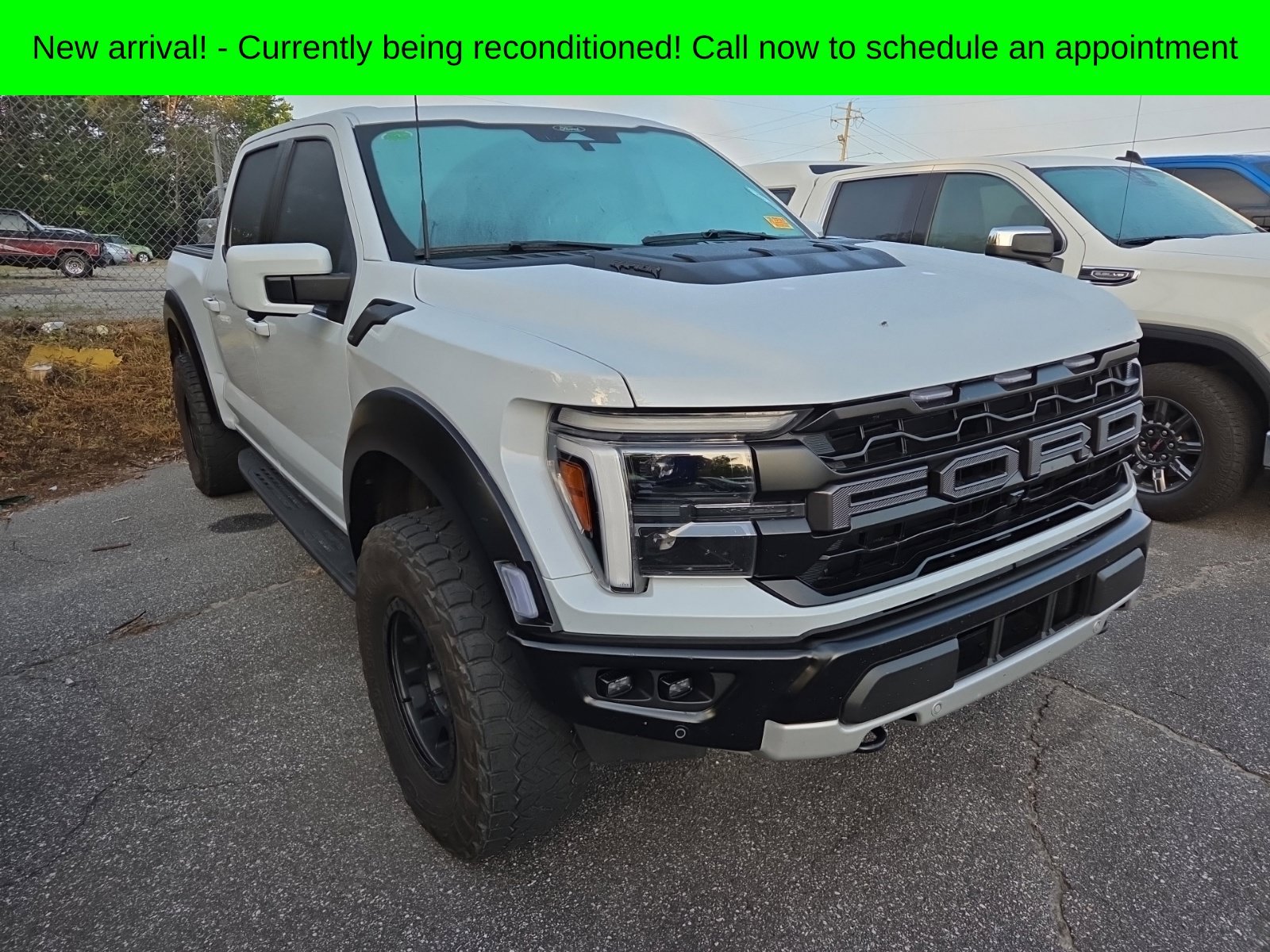 Used 2025 White Metallic Ford Raptor image 2
