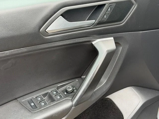 Used 2021 Gray Volkswagen  image 16