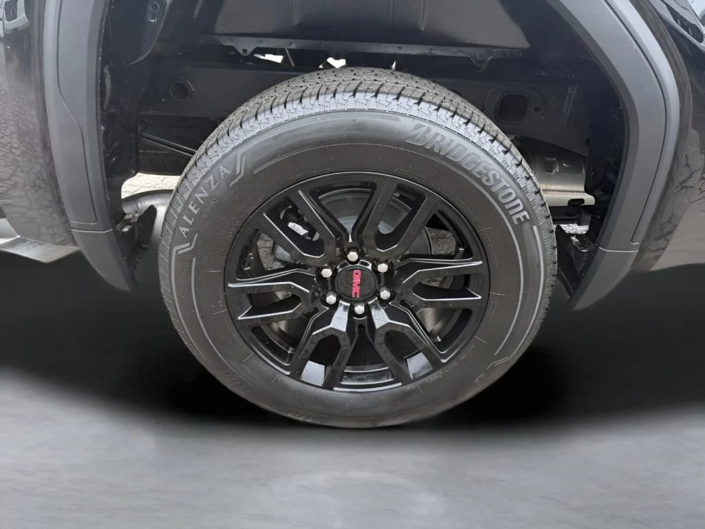 Used 2026 Onyx Black GMC Elevation image 36