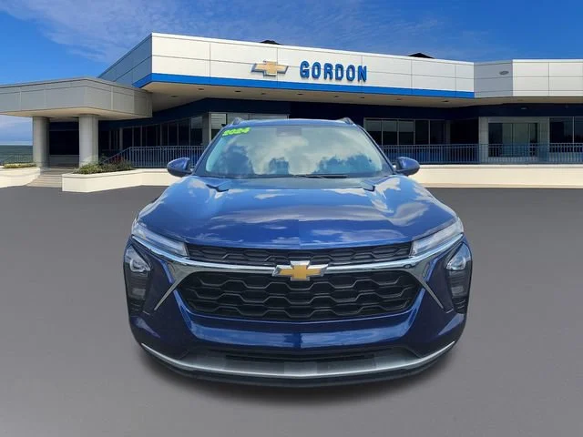 Used 2024 Blue Glow Metallic Chevrolet LT image 9
