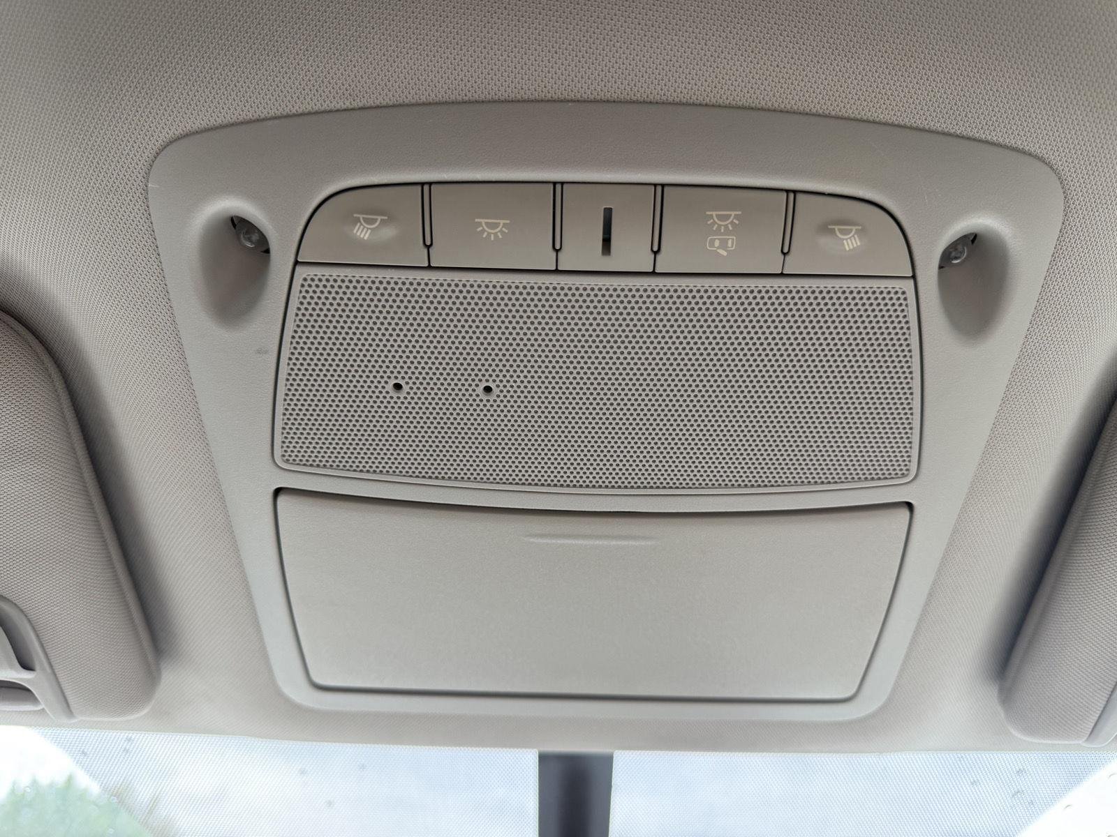 Used 2017 Pearl White Nissan S image 13