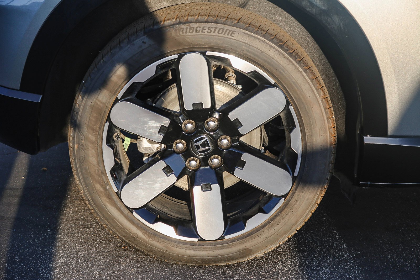 New 2026 Mercury Silver Metallic Honda Elite AWD image 11