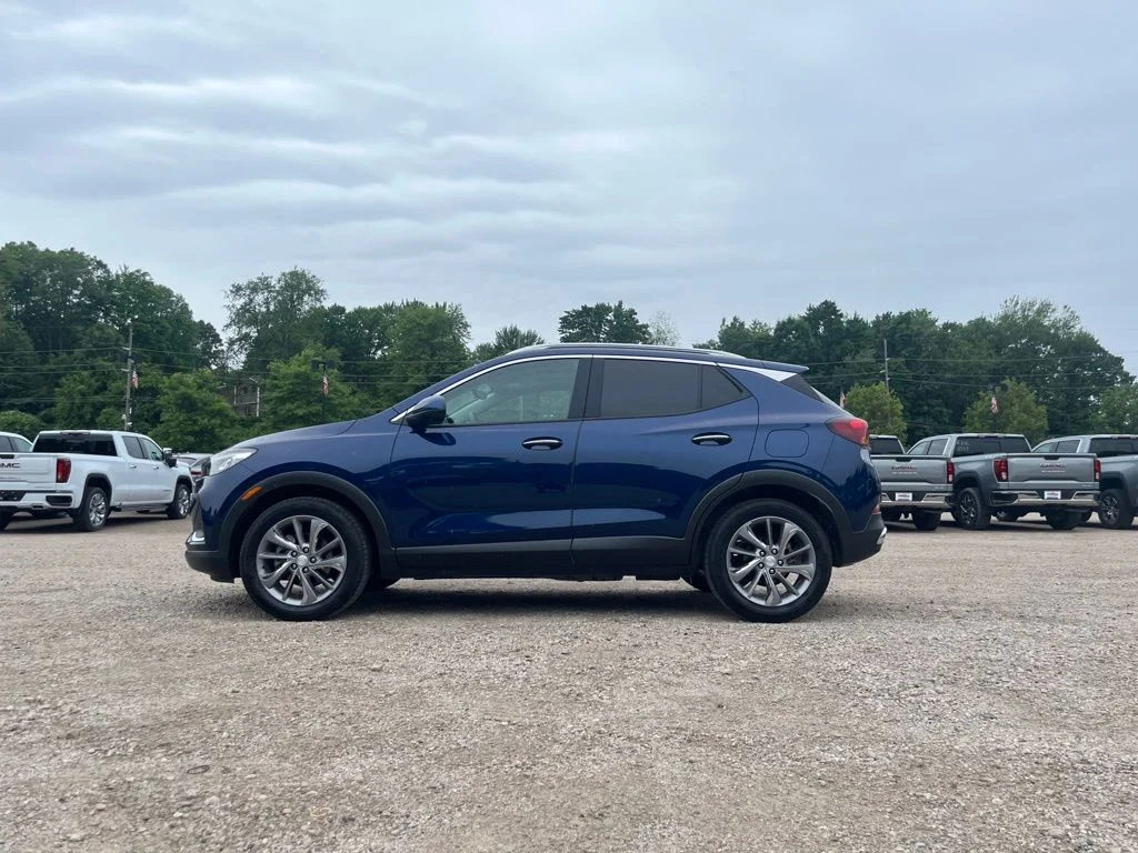 Used 2023 Sapphire Buick Essence image 15