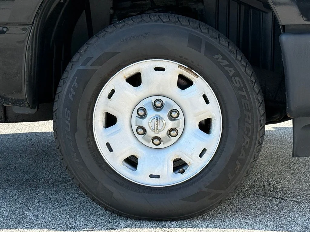 Used 2018 Black Nissan S image 12