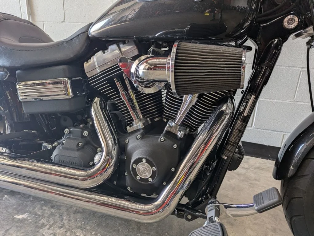 Used 2008 GRAY Harley-Davidson® FXDF - Fat Bob image 5