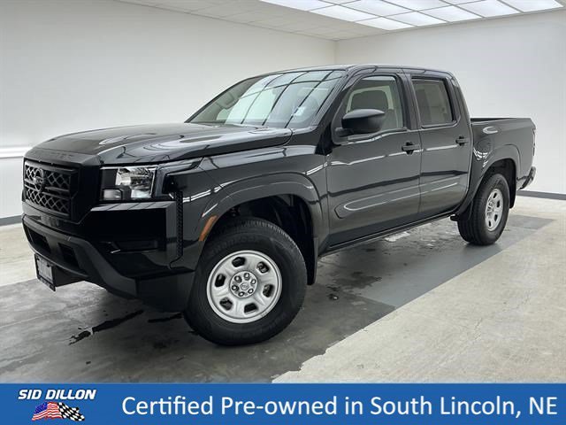 Super Black 2023 Nissan Frontier Pickup Truck Four-Wheel Drive Automatic