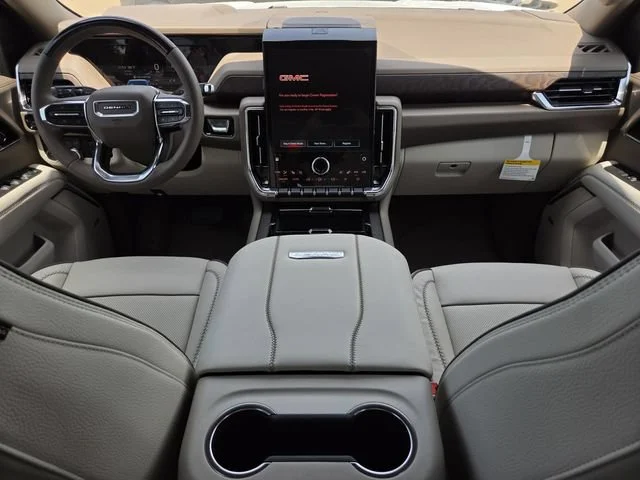 2026 GMC Yukon XL Denali - Photo 6