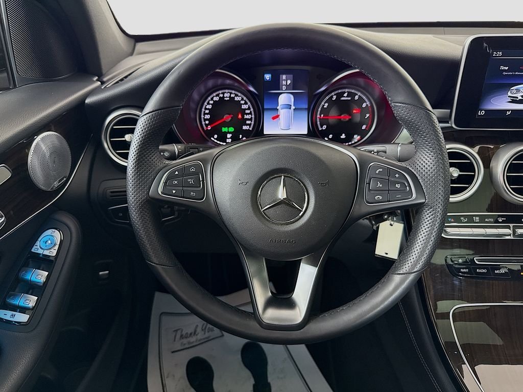 Used 2019  Mercedes-Benz GLC 300 image 11