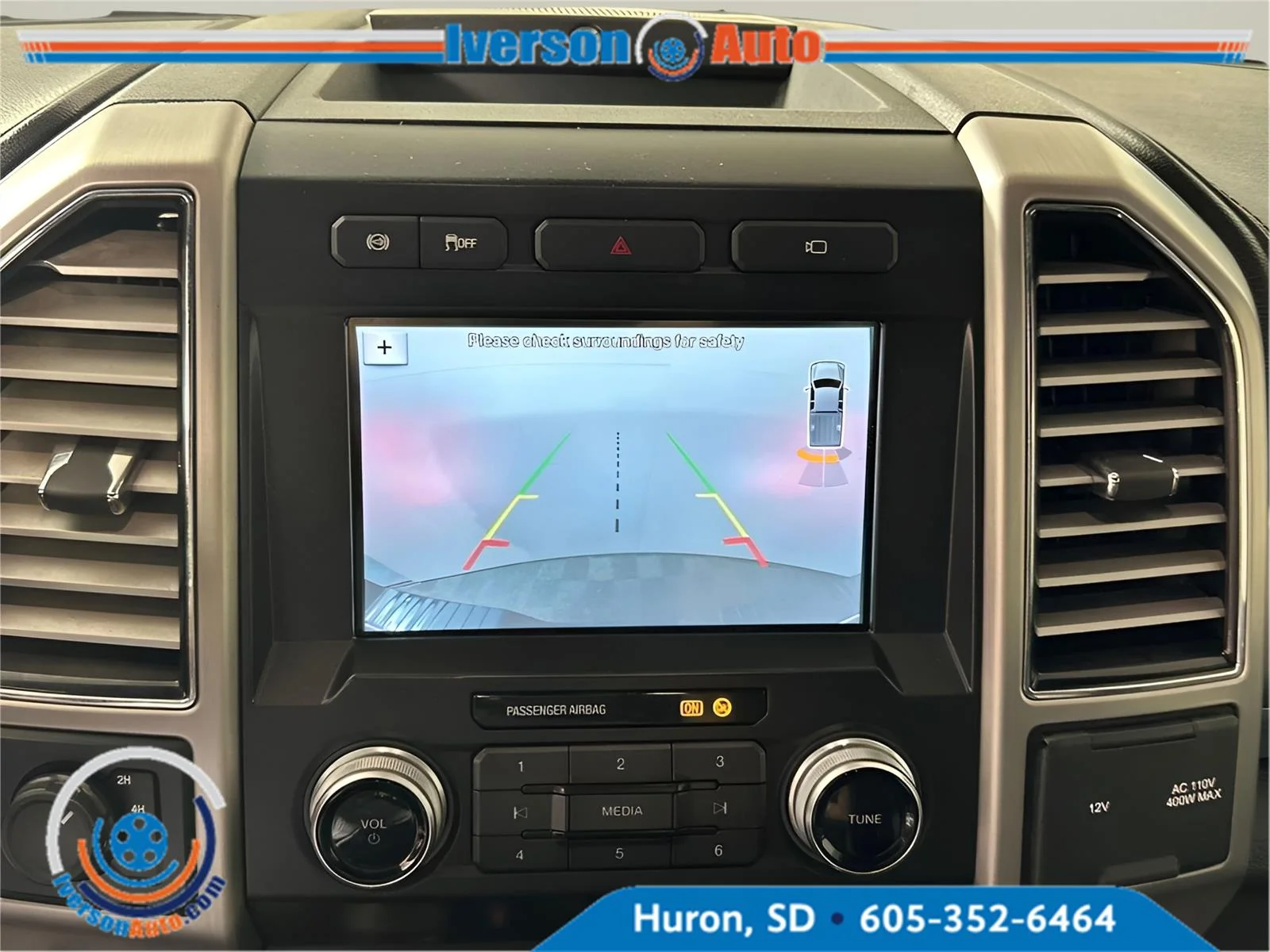 Used 2019 Agate Black Ford Platinum image 18