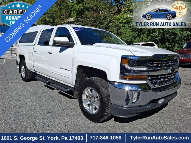 Used 2017 White Chevrolet LT image 1
