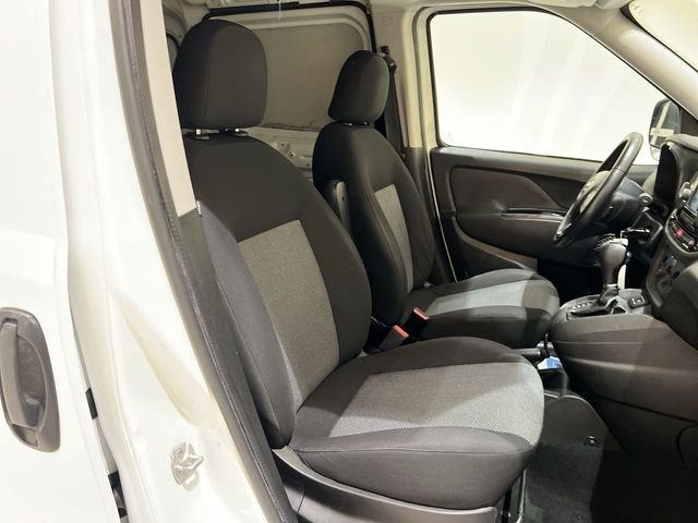 Used 2016 White Ram Tradesman image 21