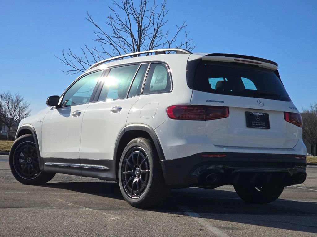 2025 Mercedes-Benz GLB GLB35 AMG - Photo 52