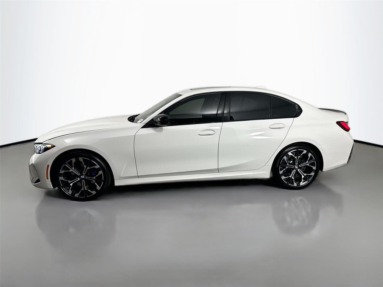 Used 2026 Alpine White BMW 330i NA image 9