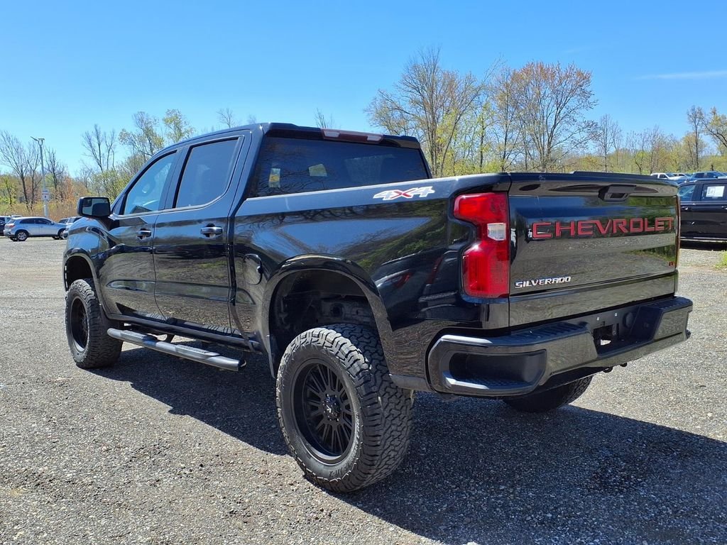 Used 2019 Black Chevrolet LT image 7
