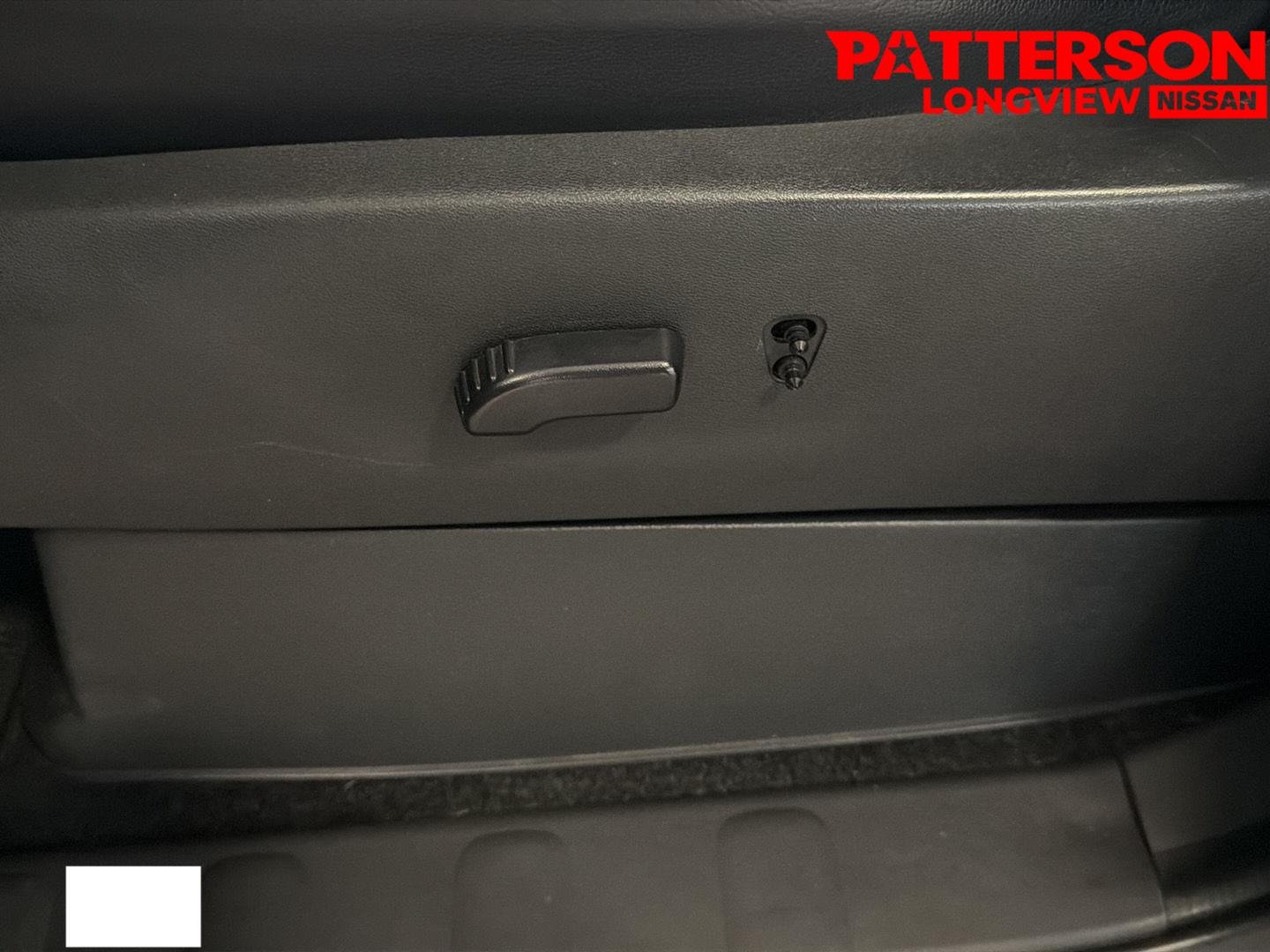Used 2022 Deep Blue Pearl Nissan PRO-X image 18
