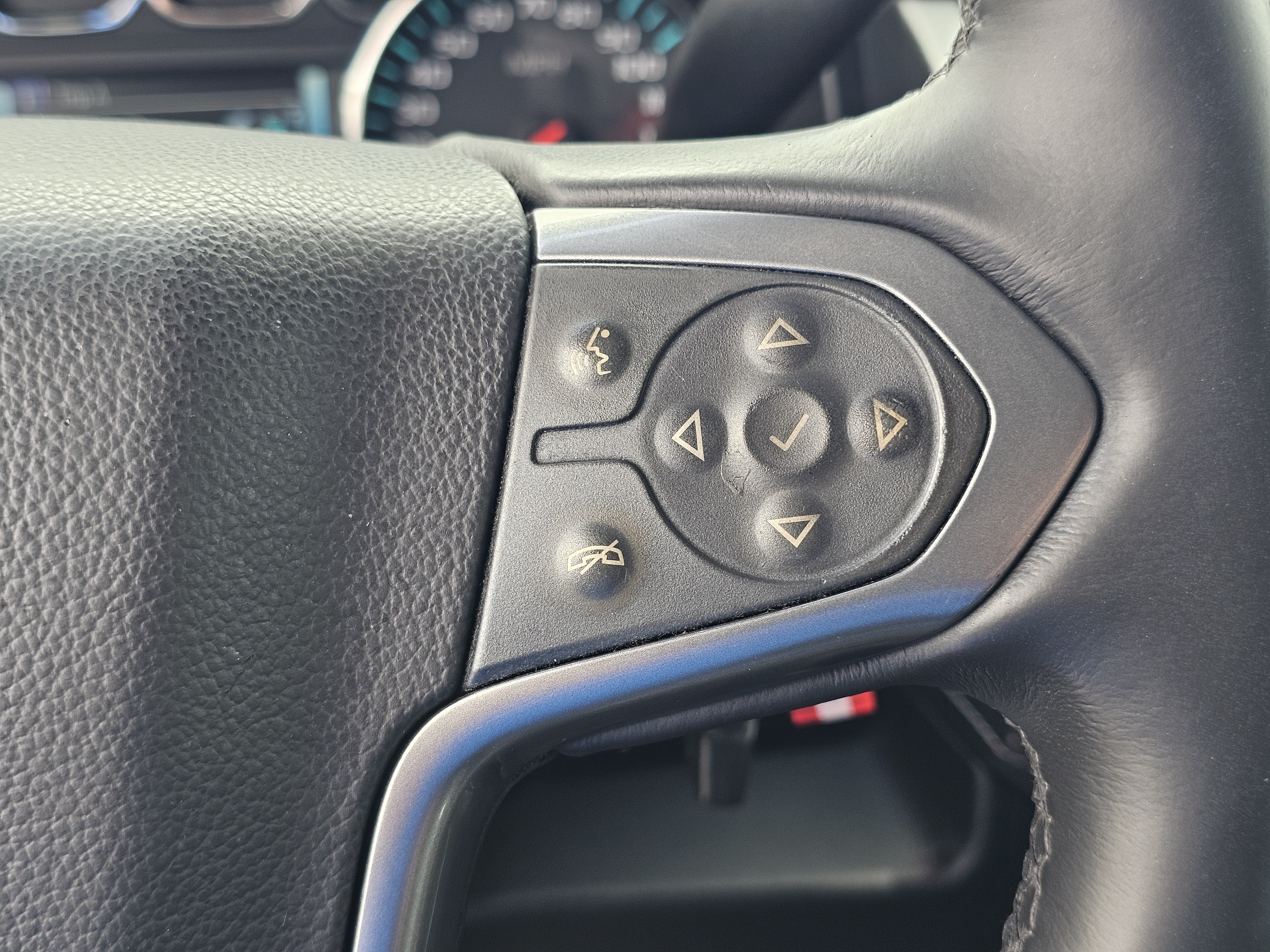 Used 2017 BLACK Chevrolet LS image 22