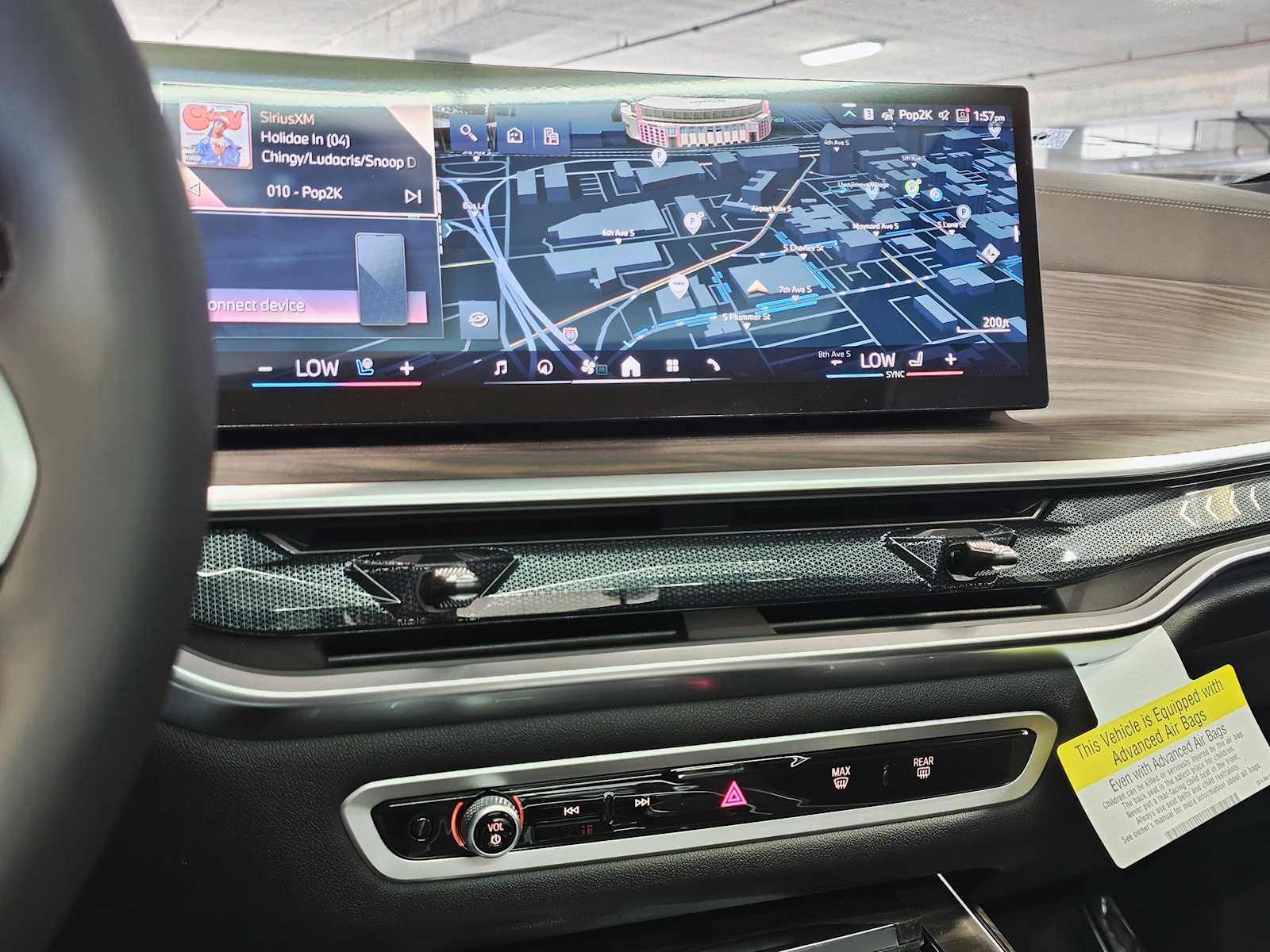 2026 BMW X7 40i - Photo 14