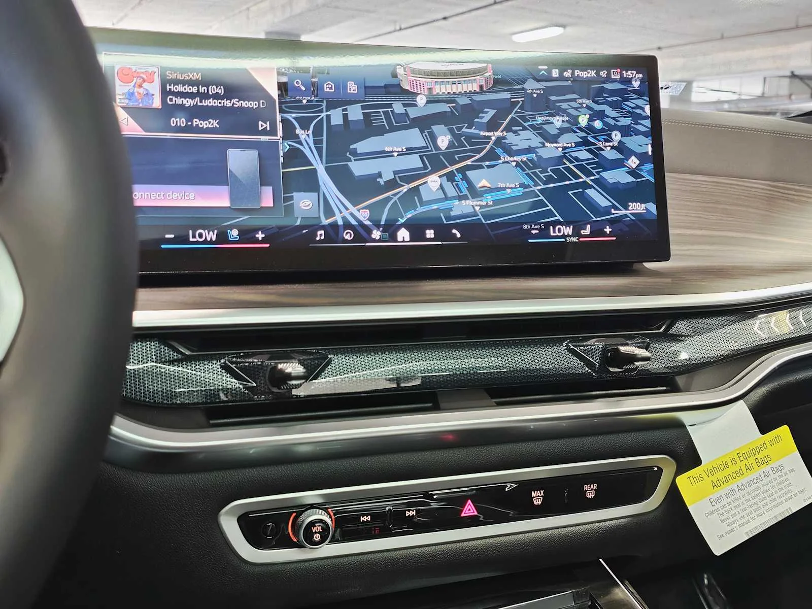 2026 BMW X7 40i - Photo 14