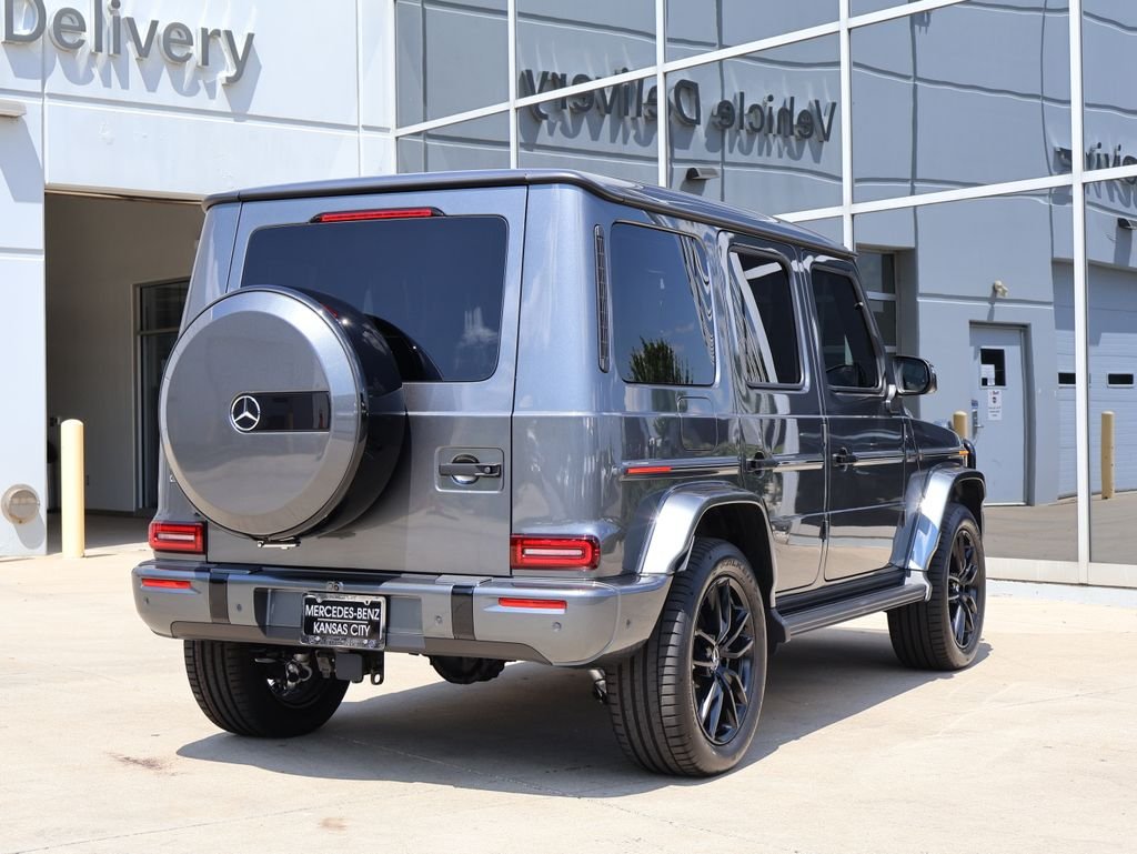 Used 2026 MANUFAKTUR Graphite Met Mercedes-Benz G 550 image 7