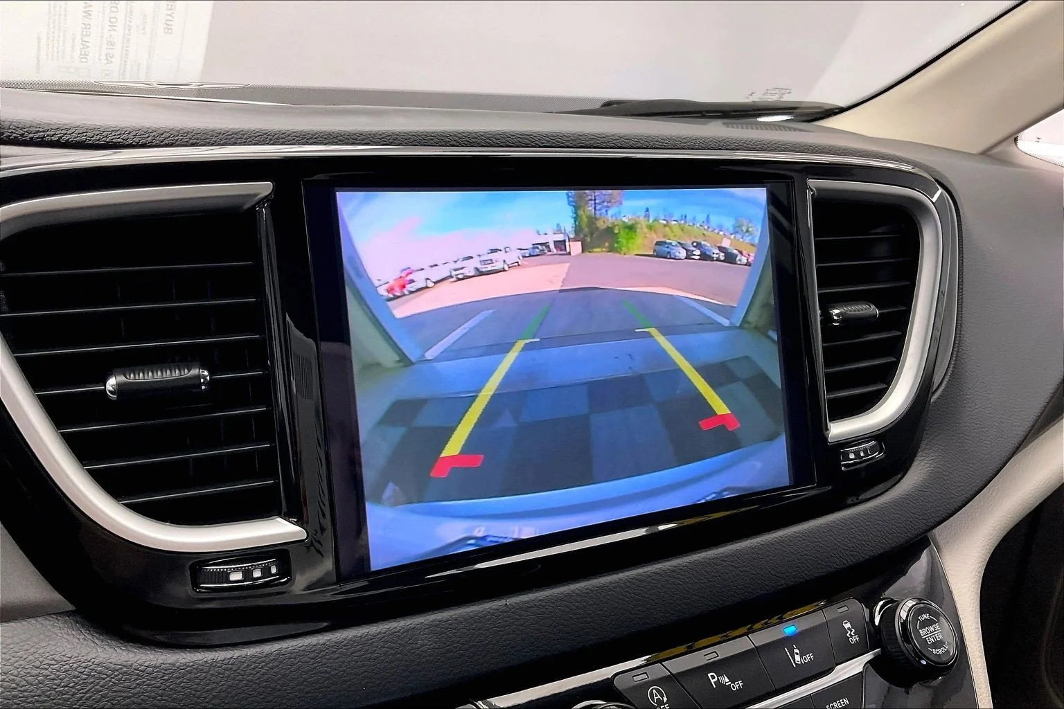 Used 2023 Silver Mist Clearcoat Chrysler Touring L image 23