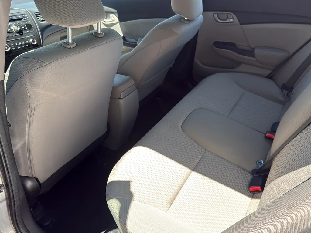 Used 2015  Honda LX image 20
