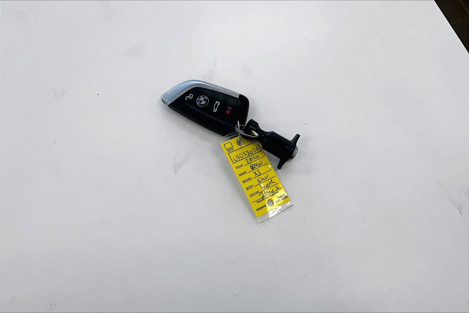 Used 2020 Jet Black BMW xDrive30i image 14