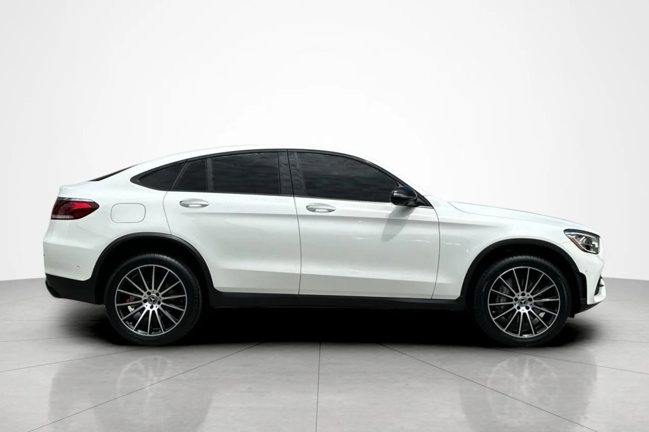 Used 2023 Polar White Mercedes-Benz GLC 300 image 6