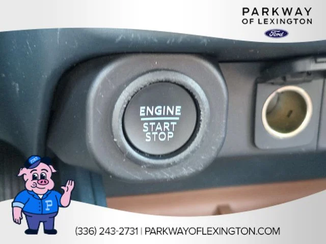 Used 2022 Red Ford Lariat image 26