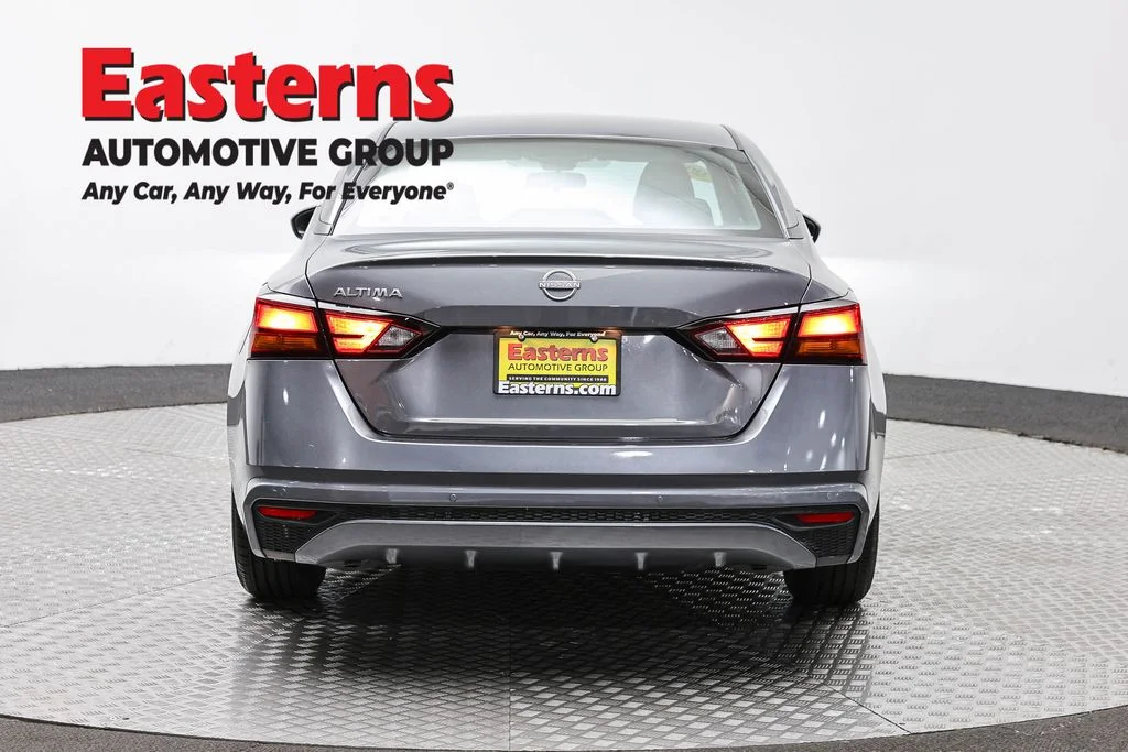 Used 2024 Gray Nissan 2.5 S image 6