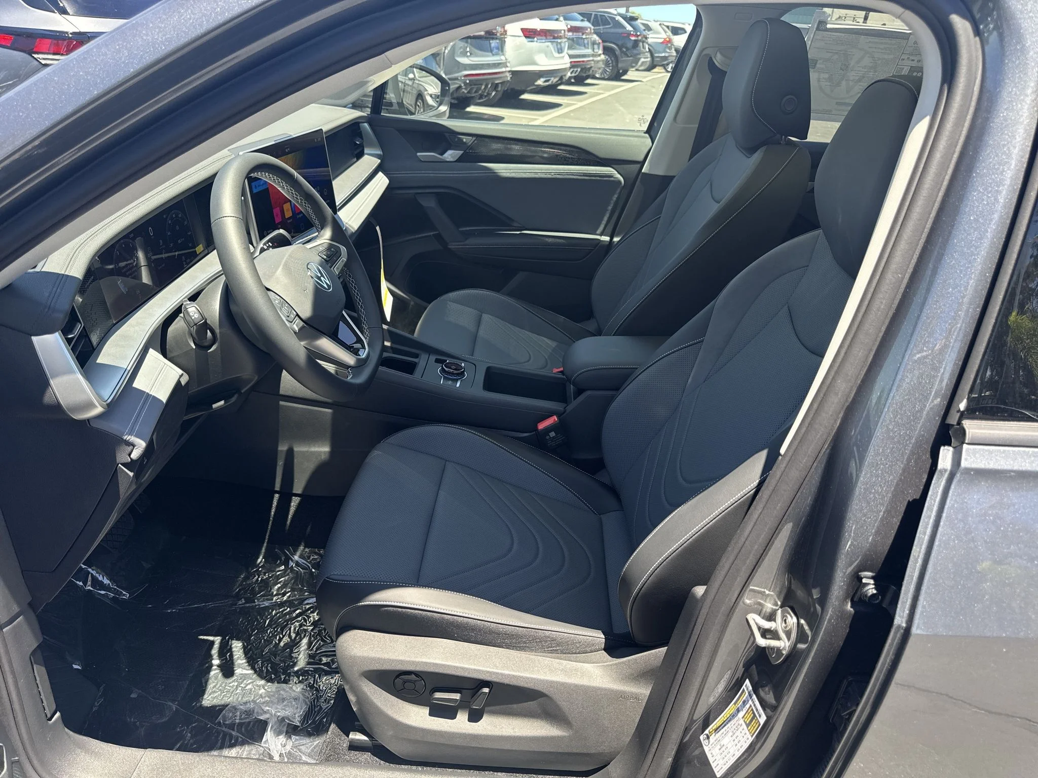 New 2026 Platinum Gray Metallic Volkswagen SE image 13